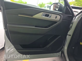 2025 Ford Explorer Active - miniatura 15