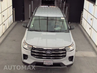 2025 Ford Explorer Active - miniatura 2