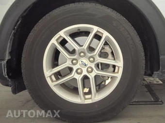 2025 Ford Explorer Active - miniatura 9