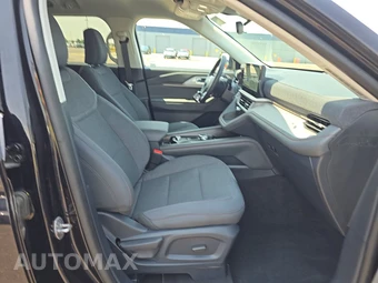 2025 Ford Explorer Active - miniatura 8