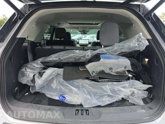 2025 Ford Explorer Active - miniatura 12