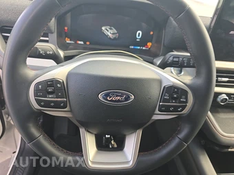 2025 Ford Explorer Active - miniatura 10