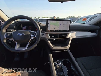 2025 Ford Explorer Active - miniatura 17