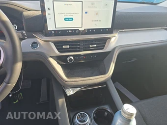 2025 Ford Explorer Active - miniatura 11