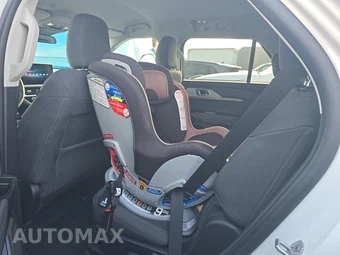 2025 Ford Explorer Active - miniatura 13