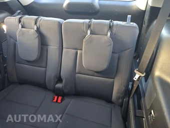 2025 Ford Explorer Active - miniatura 14