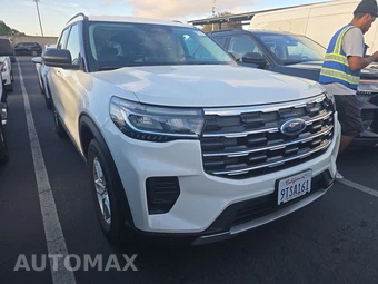 2025 Ford Explorer Active - miniatura 3