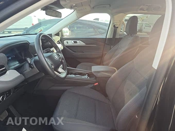 2025 Ford Explorer Active - miniatura 12