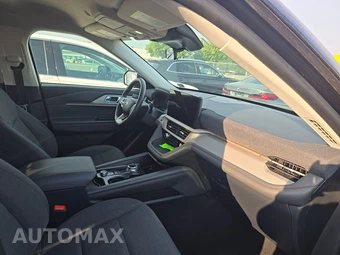 2025 Ford Explorer Active - miniatura 13