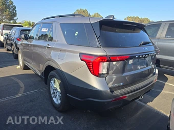 2025 Ford Explorer Active - miniatura 6