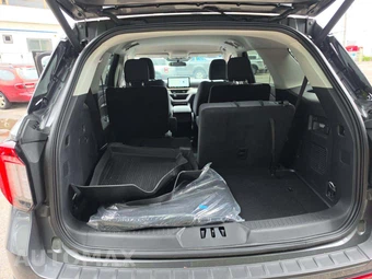 2025 Ford Explorer Active - miniatura 15
