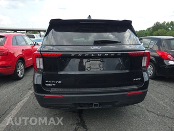 2025 Ford Explorer Active - miniatura 5