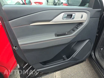 2025 Ford Explorer Active - miniatura 9