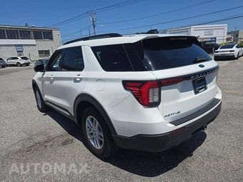 2025 Ford Explorer Active - miniatura 2