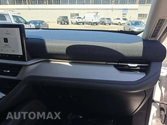 2025 Ford Explorer Active - miniatura 20