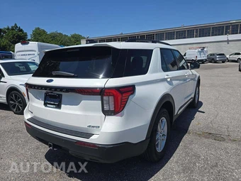 2025 Ford Explorer Active - miniatura 3
