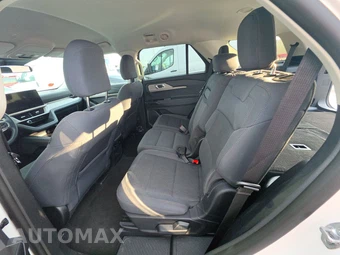 2025 Ford Explorer Active - miniatura 19