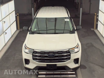 2025 Ford Explorer Active - miniatura 2