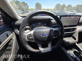 2025 Ford Explorer Active - miniatura 10