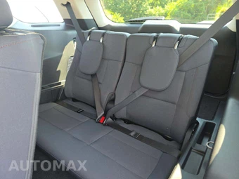 2025 Ford Explorer Active - miniatura 14