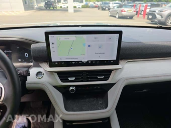 2025 Ford Explorer Active - miniatura 10