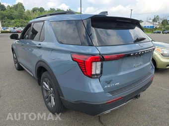 2025 Ford Explorer Active - miniatura 2