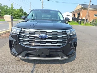 2025 Ford Explorer Active - miniatura 2
