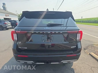 2025 Ford Explorer Active - miniatura 5
