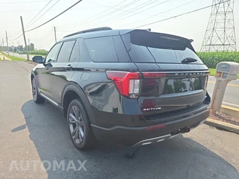 2025 Ford Explorer Active - miniatura 6