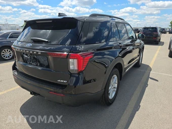 2025 Ford Explorer Active - miniatura 4