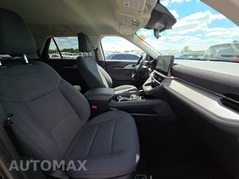 2025 Ford Explorer Active - miniatura 8