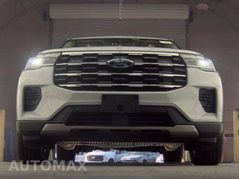 2025 Ford Explorer Active - miniatura 3