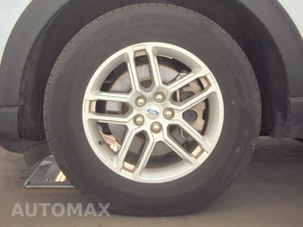 2025 Ford Explorer Active - miniatura 9