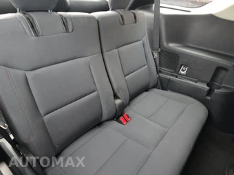 2025 Ford Explorer Active - miniatura 14