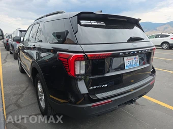 2025 Ford Explorer Active - miniatura 6
