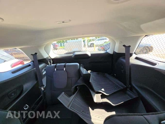 2025 Ford Explorer Active - miniatura 14