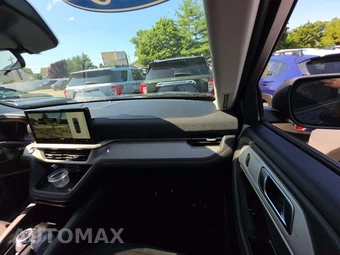 2025 Ford Explorer Active - miniatura 20