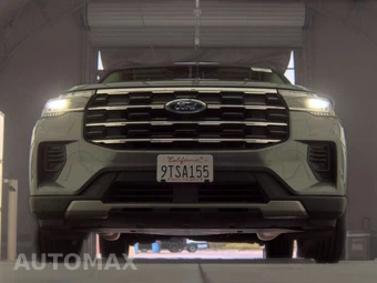 2025 Ford Explorer Active - miniatura 3