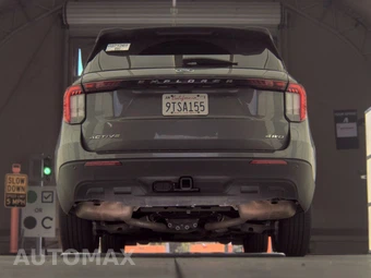 2025 Ford Explorer Active - miniatura 7