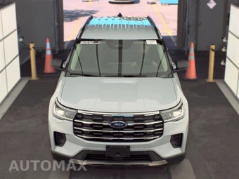 2025 Ford Explorer Active - miniatura 2