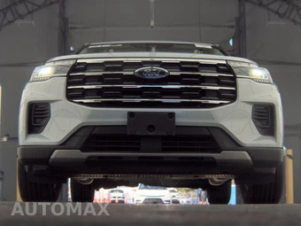2025 Ford Explorer Active - miniatura 3