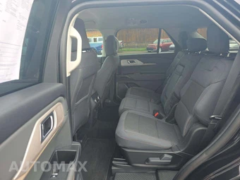 2025 Ford Explorer Active - miniatura 10