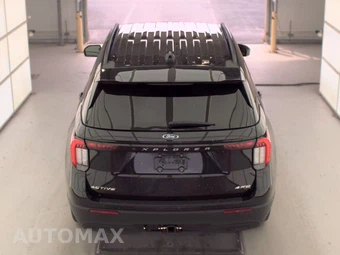 2025 Ford Explorer Active - miniatura 6