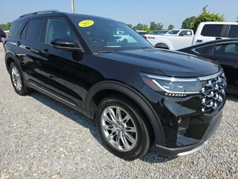 2025 Ford Explorer Platinum - miniatura 4