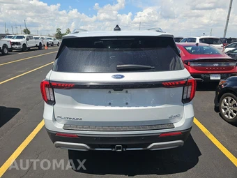 2025 Ford Explorer Platinum - miniatura 5