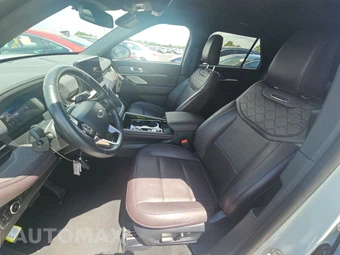 2025 Ford Explorer Platinum - miniatura 7