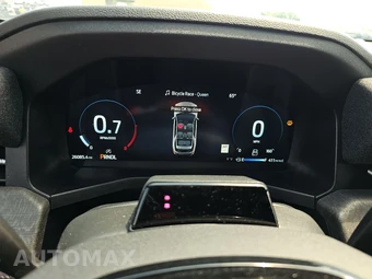 2025 Ford Explorer Platinum - miniatura 12