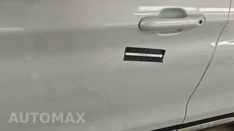 2025 Ford Explorer Platinum - miniatura 26