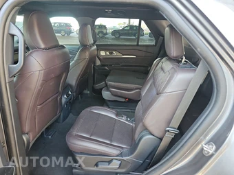 2025 Ford Explorer Platinum - miniatura 13
