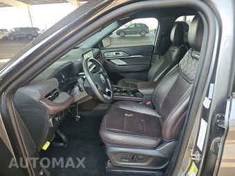 2025 Ford Explorer Platinum - miniatura 7
